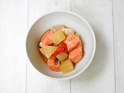 「薬膳鮭大根」